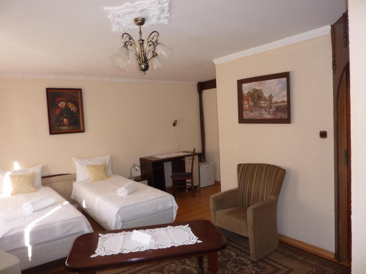 Hotel Stach 2*